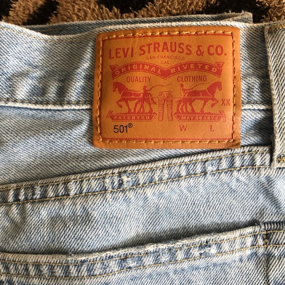 Levi’s 501 Short - Picture 4 of 4